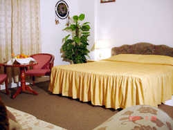 Imagen de la habitación del Hotel Al Jabal Hotel. Foto 1