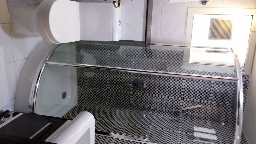 Imagen de la habitación del Hotel Al Jawhara Metro. Foto 6