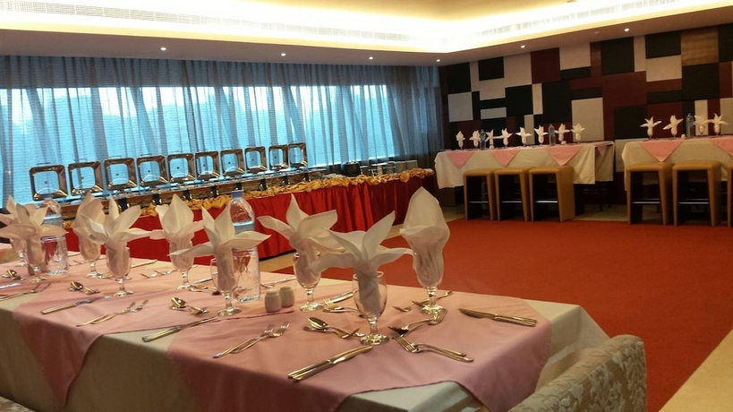 Imagen de los interiores del Hotel Al Jazira Club. Foto 19