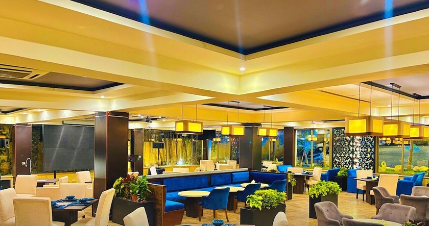 Imagen del bar/restaurante del Hotel Al Joude. Foto 3