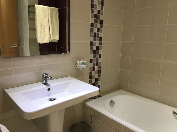 Imagen de la habitación del Hotel Al Karmel. Foto 7