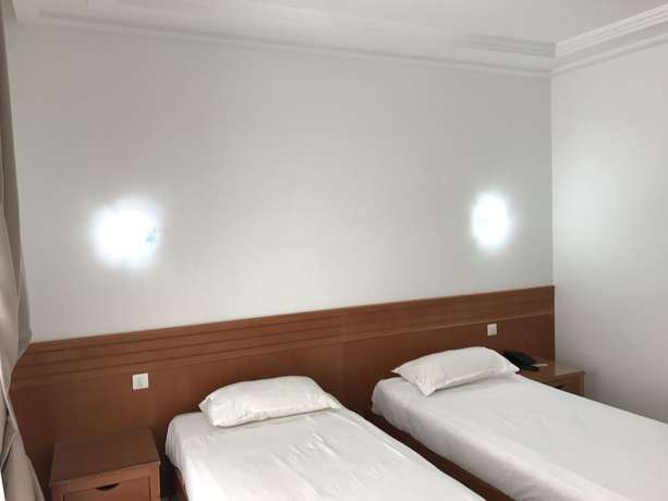 Imagen de la habitación del Hotel Al Karmel. Foto 9