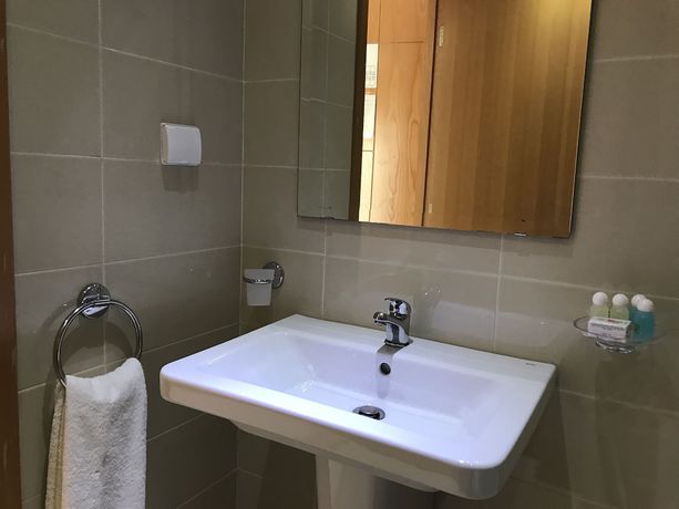 Imagen de la habitación del Hotel Al Karmel. Foto 11