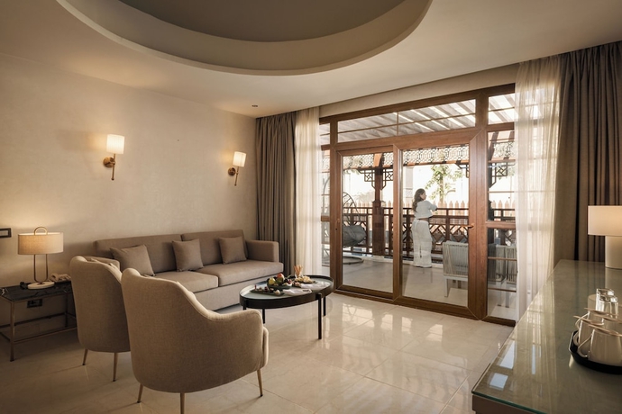 Imagen de la habitación del Hotel Al Kasr Sahl Hasheesh-Ultra All-Inclusive. Foto 4