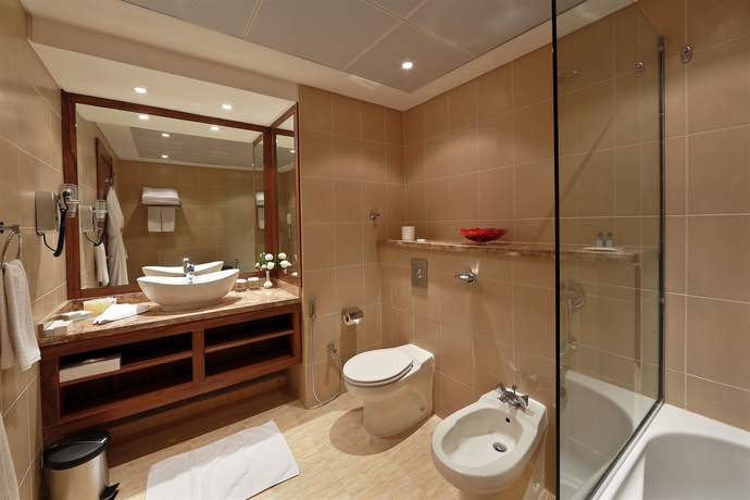 Imagen de la habitación del Hotel Al Khaleej Palace Deira. Foto 7