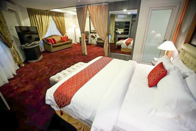 Imagen de la habitación del Hotel Al Khatiri. Foto 9