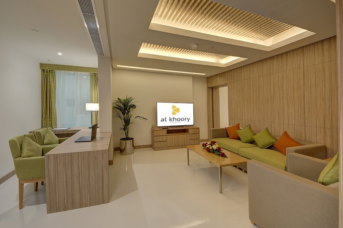 Imagen de los interiores del Hotel Al Khoory Atrium. Foto 18