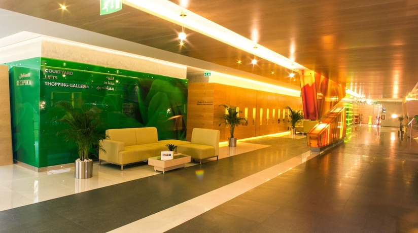 Imagen de los interiores del Hotel Al Khoory Executive. Foto 14