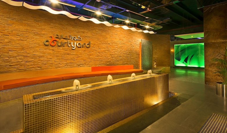 Imagen de los interiores del Hotel Al Khoory Executive. Foto 15