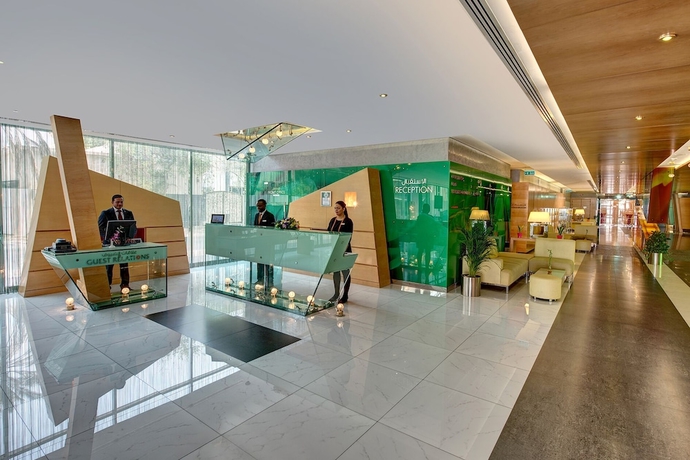 Imagen de los interiores del Hotel Al Khoory Executive. Foto 17