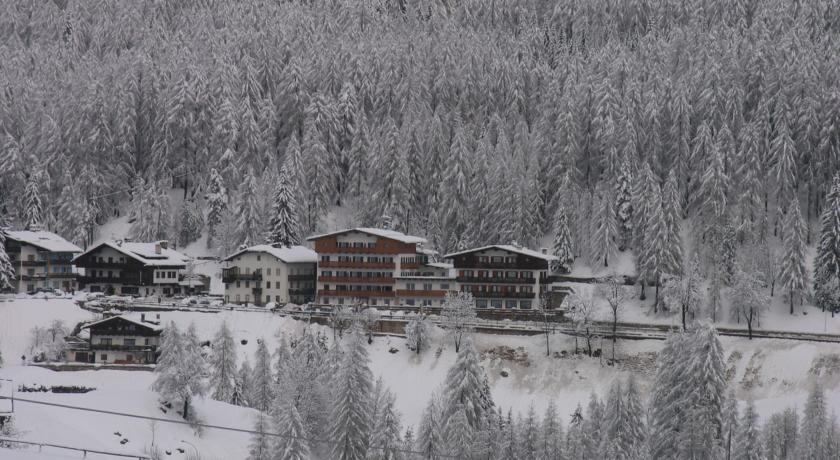 Imagen general del Hotel Al Larin. Foto 2