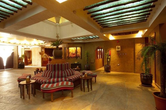 Imagen general del Hotel Al Liwan Suites. Foto 1