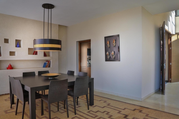 Imagen del bar/restaurante del Hotel Al Maaden Villa & Spa. Foto 9