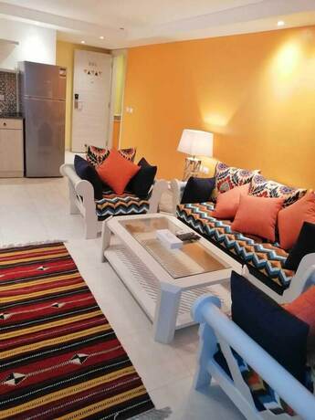 Imagen de la habitación del Hotel Al Madiafa. Foto 15