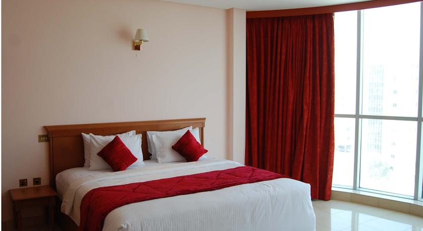 Imagen general del Hotel Al Madina Suites Doha. Foto 1