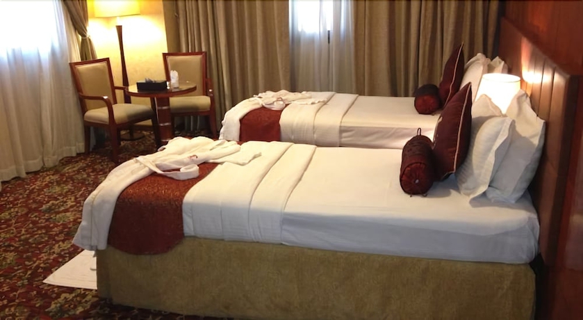 Imagen de la habitación del Hotel Al Madinah Harmony. Foto 8