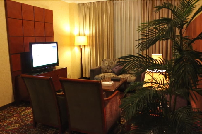 Imagen de la habitación del Hotel Al Madinah Harmony. Foto 14