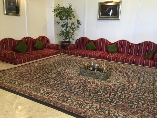 Imagen de los interiores del Hotel Al Madinah Holiday. Foto 13