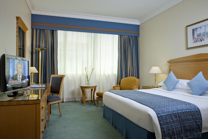 Imagen de la habitación del Hotel Al Maha Arjaan By Rotana. Foto 7