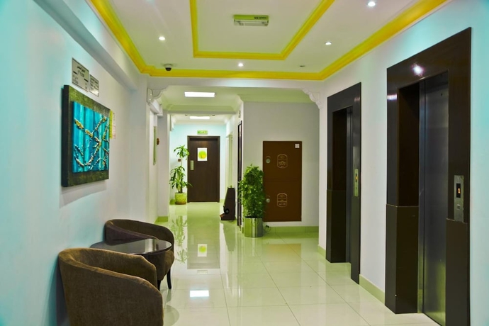 Imagen de los interiores del Hotel Al Maha International. Foto 17