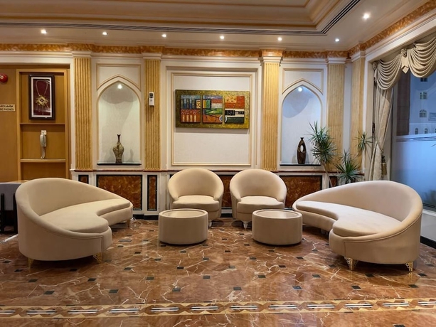 Imagen de los interiores del Hotel Al Maha International. Foto 19