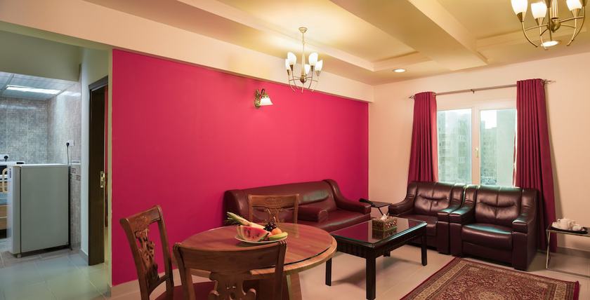 Imagen de la habitación del Hotel Al Manaf Suites. Foto 3
