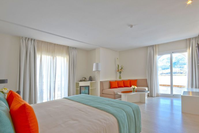 Imagen de la habitación del Hotel Al Mandari. Foto 9