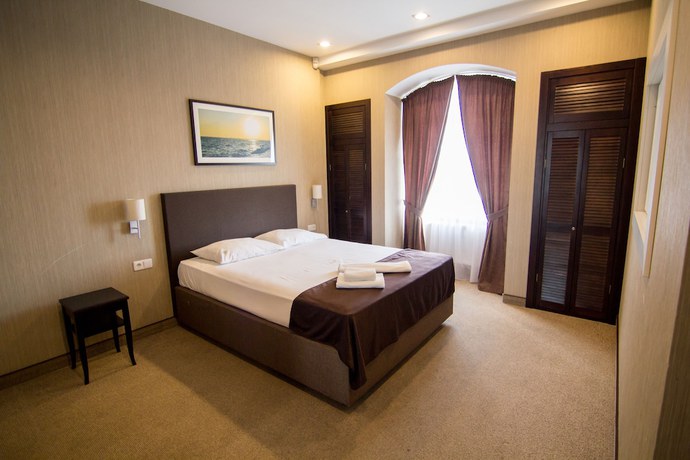 Imagen de la habitación del Hotel Al Mar. Foto 18