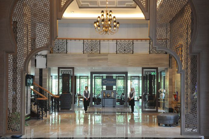 Imagen de los interiores del Hotel Al Meroz Bangkok. Foto 11