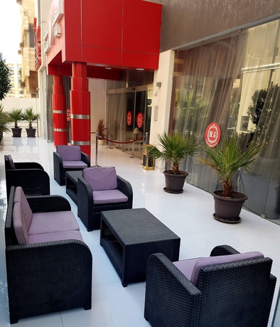 Imagen del bar/restaurante del Hotel Al Muhanna Plaza Luxury Apartments. Foto 1