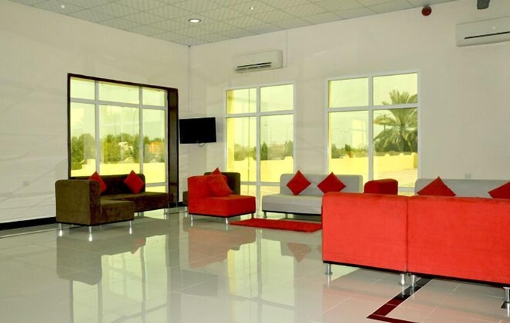 Imagen de los interiores del Hotel Al Multaqa. Foto 18