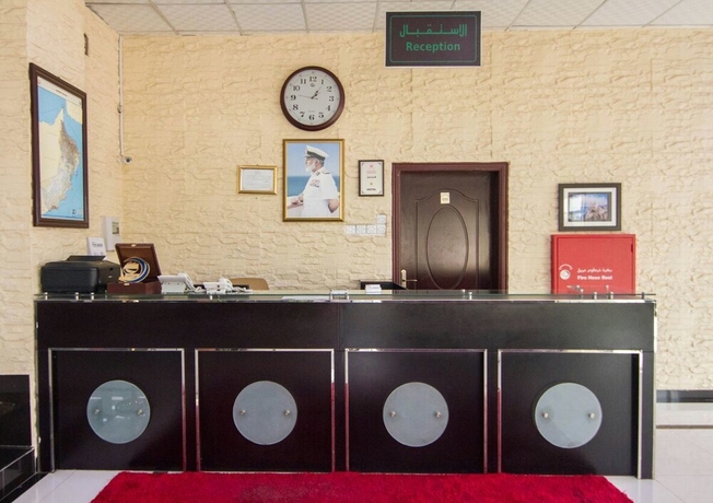 Imagen de los interiores del Hotel Al Multaqa. Foto 19