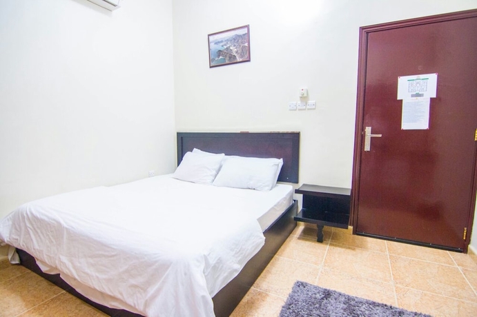 Imagen de la habitación del Hotel Al Multaqa. Foto 8