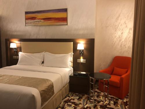 Imagen de la habitación del Hotel Al Murooj Grand Hotel. Foto 7