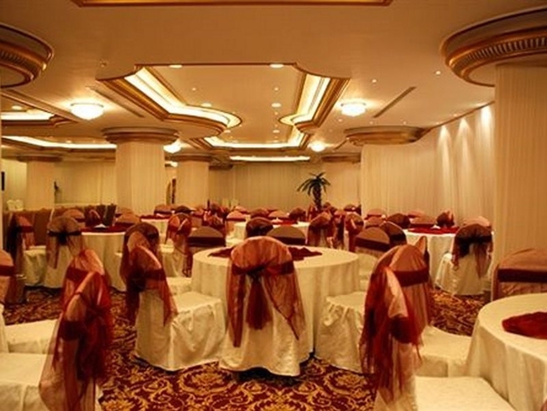 Imagen general del Hotel Al Mutlaq. Foto 2