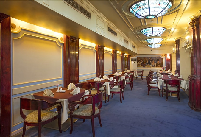 Imagen del bar/restaurante del Hotel Al Nabila. Foto 11