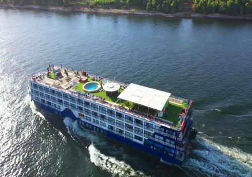 Imagen general del Hotel النبيلتان نايل كروز Al Nabilatan Nile Cruise every Saturday from Luxor 4 nights & every Wednesday fr. Foto 4