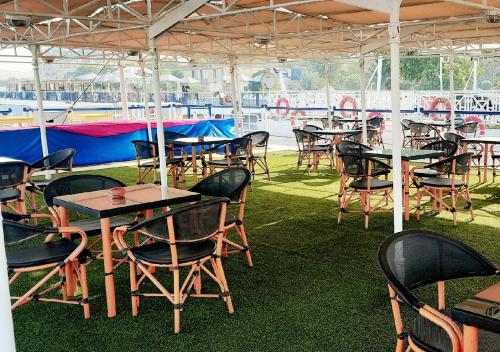 Imagen general del Hotel النبيلتان نايل كروز Al Nabilatan Nile Cruise every Saturday from Luxor 4 nights & every Wednesday fr. Foto 12