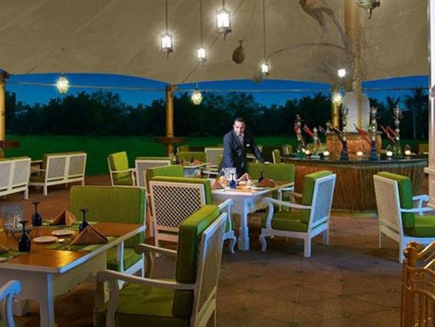 Imagen general del Hotel Al Nahda Resort and Spa. Foto 8