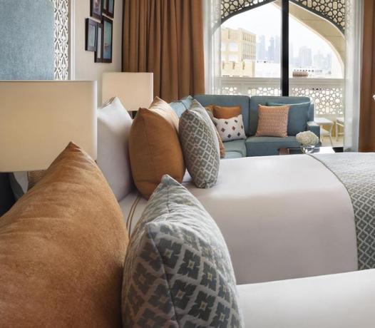 Imagen de la habitación del Hotel Al Najada Doha By Tivoli. Foto 9