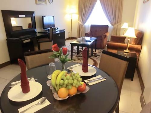 Imagen del bar/restaurante del Hotel Al Nakheel Hotel Apartments, Deira. Foto 13