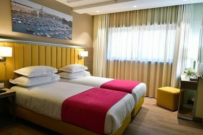 Imagen de la habitación del Hotel Al Naya. Foto 4