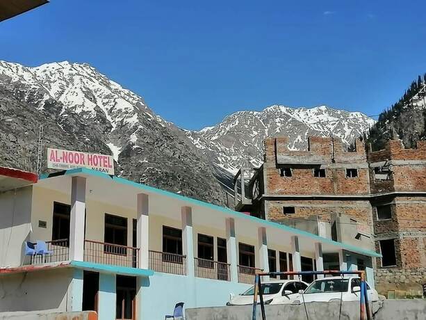 Imagen general del Hotel Al Noor Naran. Foto 8