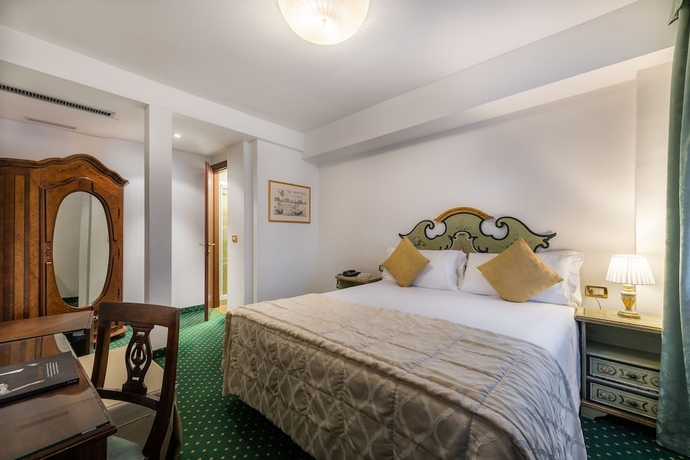 Imagen de la habitación del Hotel Al Nuovo Teson. Foto 5