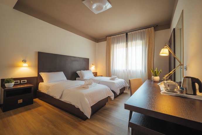 Imagen de la habitación del Hotel Al Paradiso. Foto 11