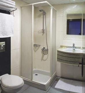 Imagen de la habitación del Hotel Al Patra. Foto 10