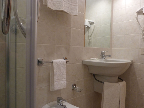 Imagen de la habitación del Hotel Al Pescatore, Cefalu. Foto 11