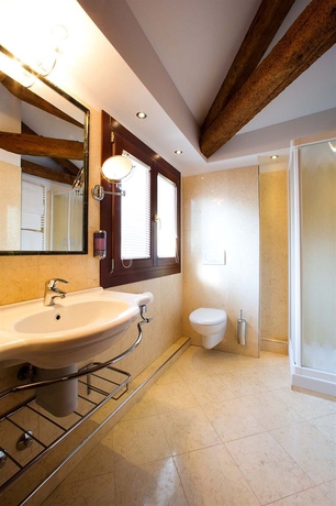 Imagen de la habitación del Hotel Al Piave. Foto 4