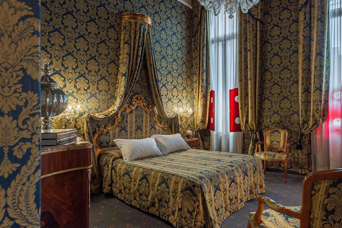 Imagen de la habitación del Hotel Al Ponte Antico. Foto 12