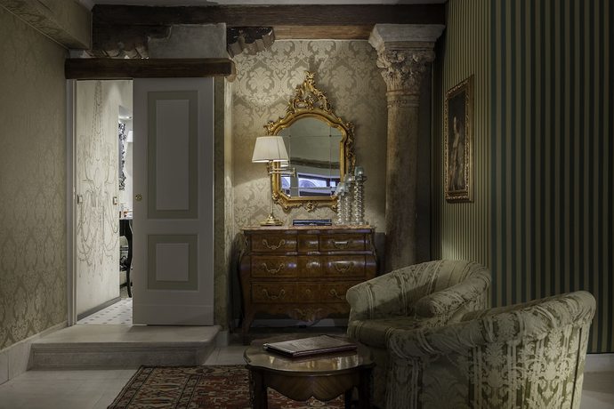 Imagen de la habitación del Hotel Al Ponte Antico. Foto 13